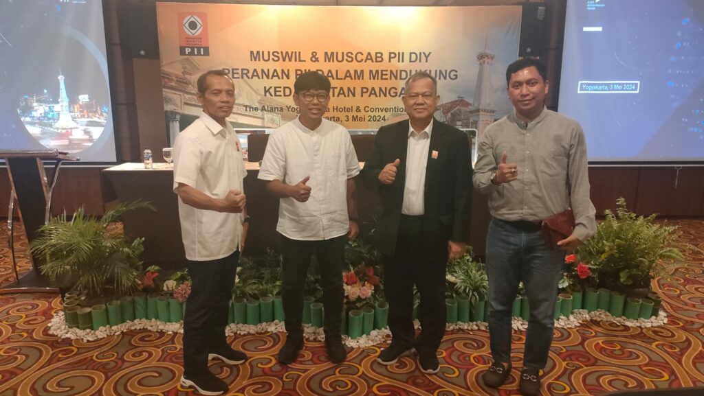 Foto bersama Ketua PII DIY terpilih. (Istimewa)